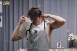 娱乐圈吃瓜油腻明星是谁,揭秘油腻明星背后的真相