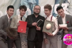 娱乐吃瓜kenrobb,kenrobb吃瓜背后的故事