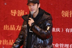 娱乐吃瓜黄晓明是谁啊视频,娱乐吃瓜界的焦点人物